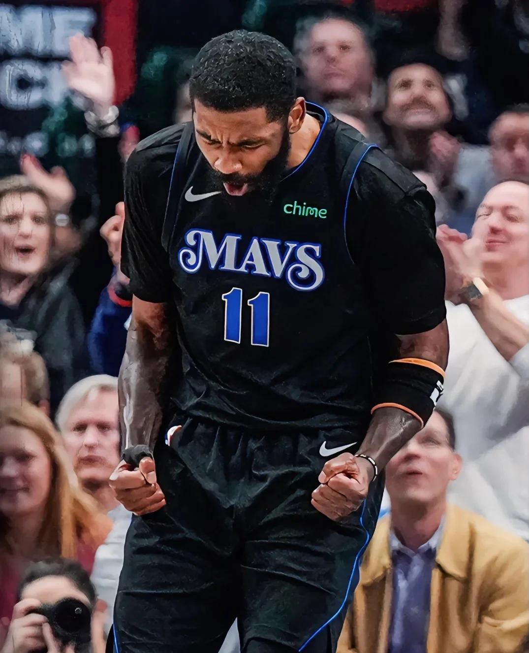 包含独行侠客场击败雷霆，唐斯伤愈复出砍下分的词条