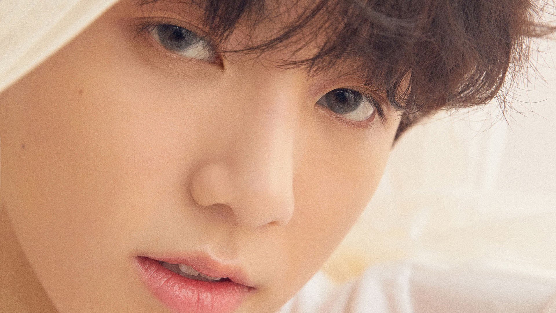 双星闪耀夜,F1揭幕战激荡速度与激情,福登评分拉满诠释绿茵传奇